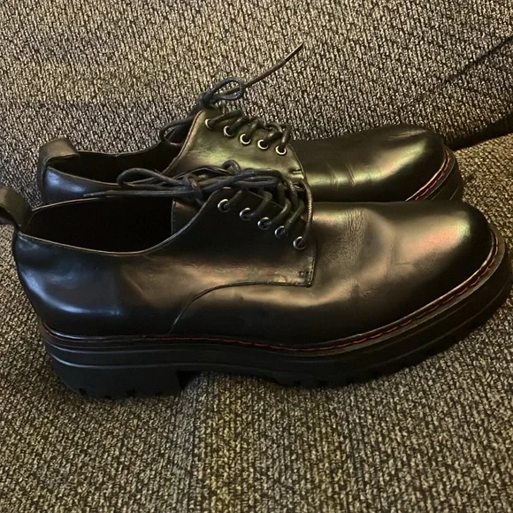 Aerosoles Francesina Platform Oxfords black with red stitching 8.5 women’s - Picture 2 of 8